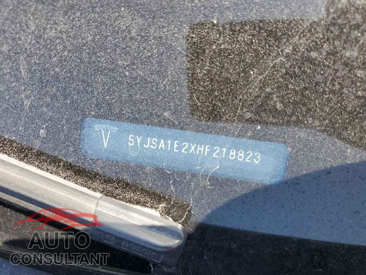 TESLA MODEL S 2017 - 5YJSA1E2XHF218823