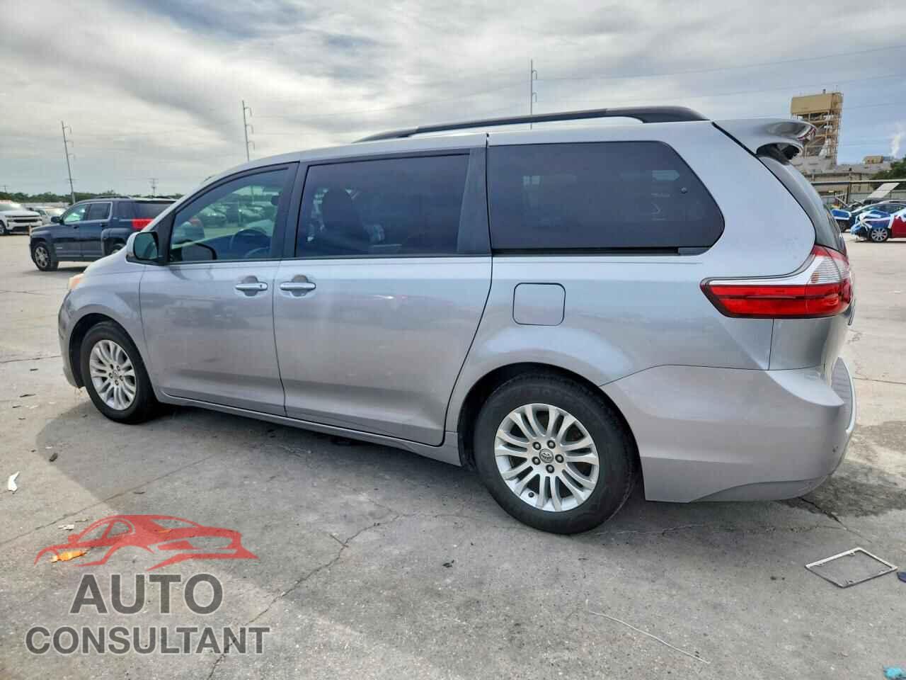 TOYOTA All Models 2017 - 5TDYZ3DC0HS822031