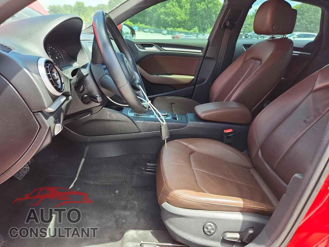AUDI A3 2017 - WAUAUGFF2H1023439