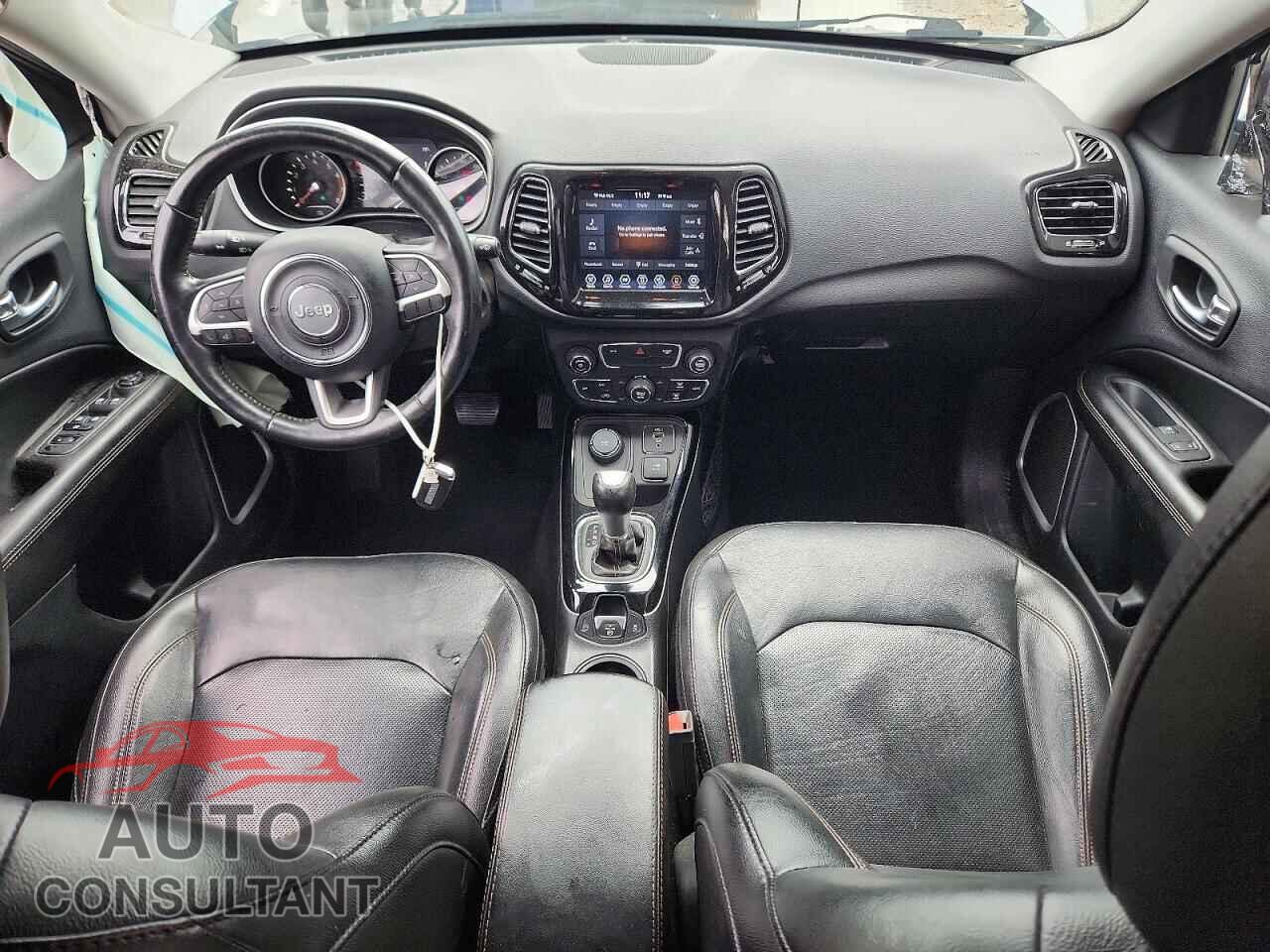 JEEP COMPASS 2019 - 3C4NJDCB3KT771873