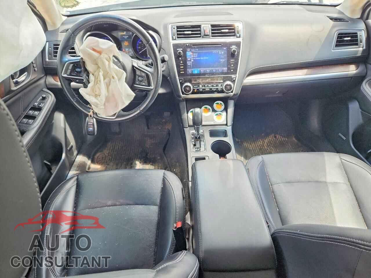 SUBARU OUTBACK 2018 - 4S4BSANC1J3310200