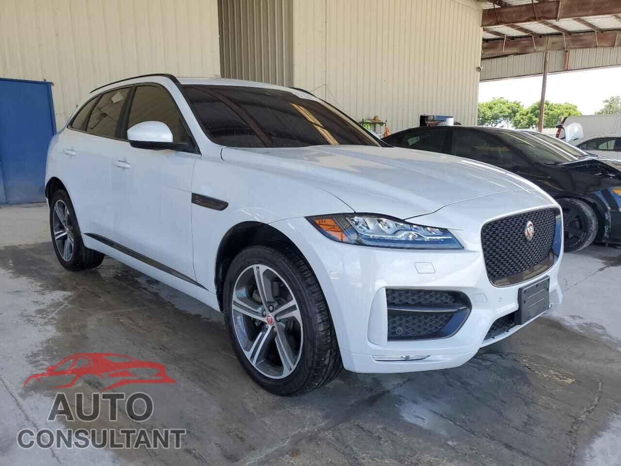 JAGUAR F-PACE 2017 - SADCL2BV8HA898446