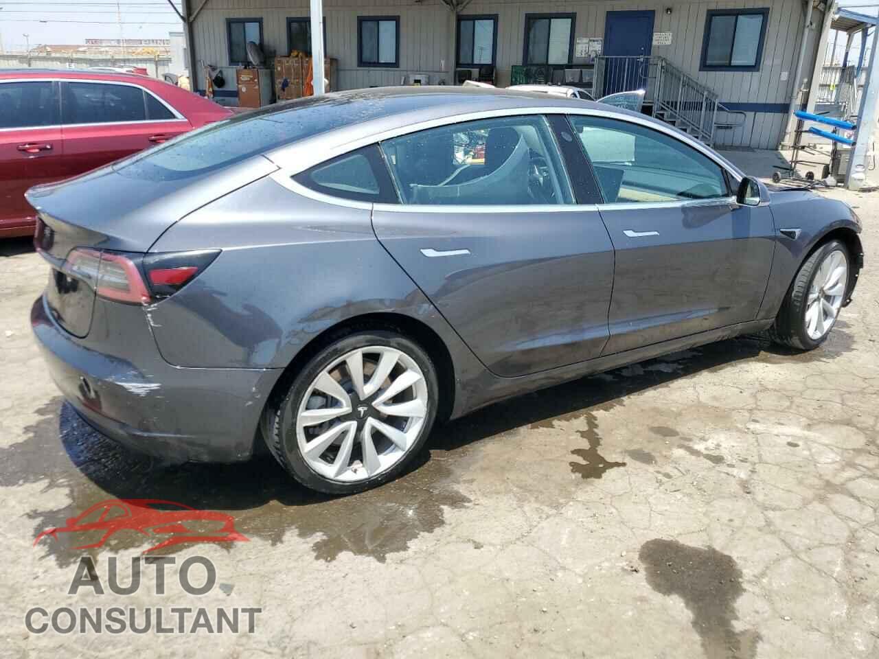 TESLA MODEL 3 2018 - 5YJ3E1EA6JF163227