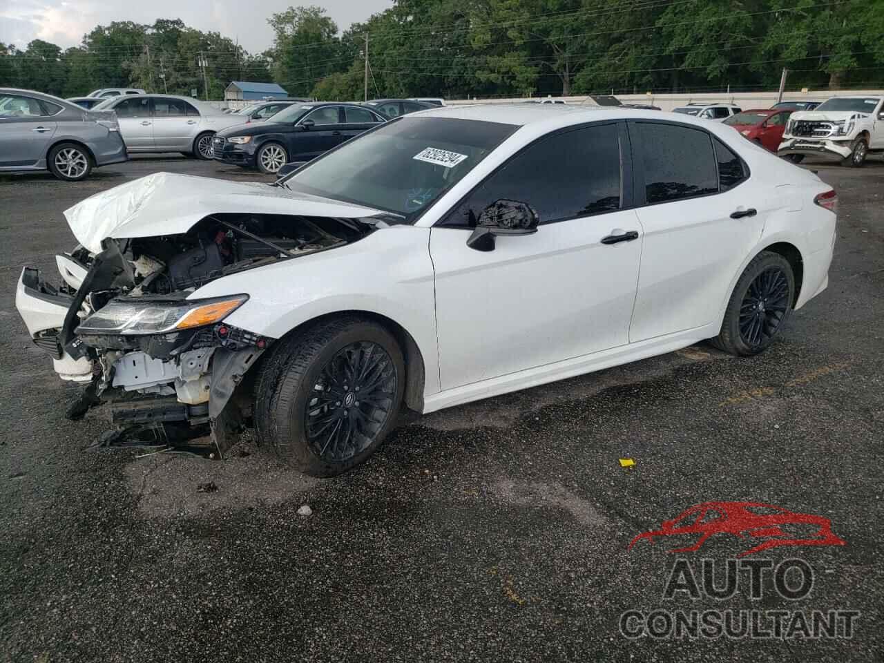 TOYOTA CAMRY 2020 - 4T1G11AK3LU352192