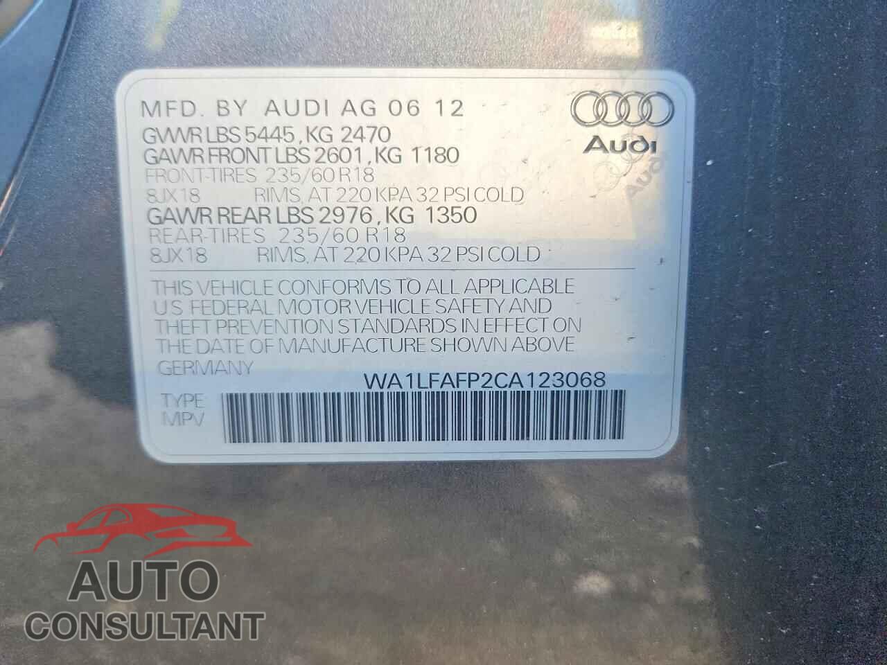 AUDI Q5 2012 - WA1LFAFP2CA123068