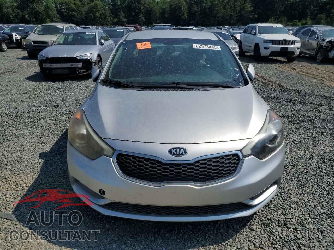 KIA FORTE 2015 - KNAFX4A65F5300559