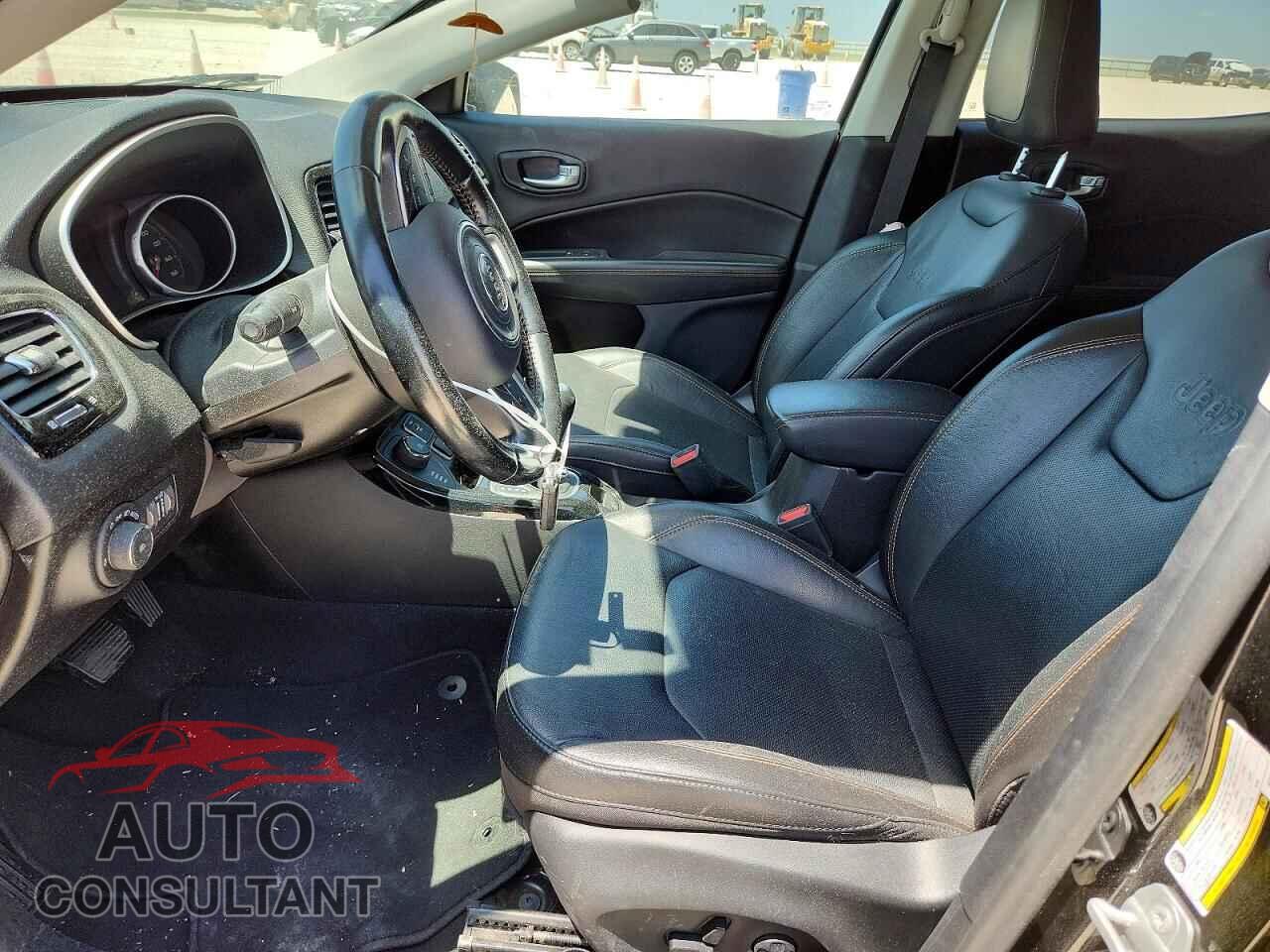 JEEP COMPASS 2021 - 3C4NJDCB3MT575578