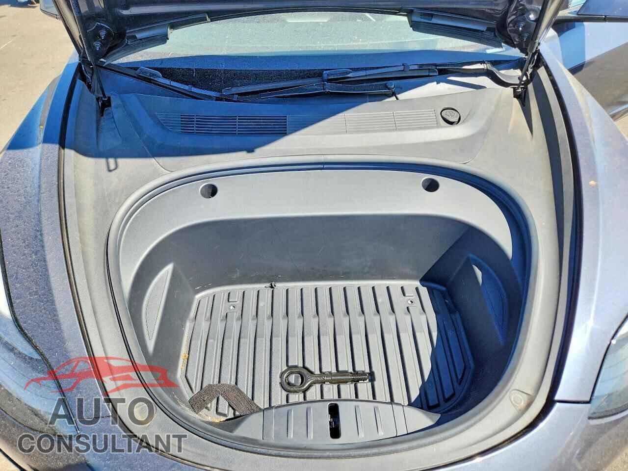 TESLA MODEL 3 2023 - 5YJ3E1EA2PF700345