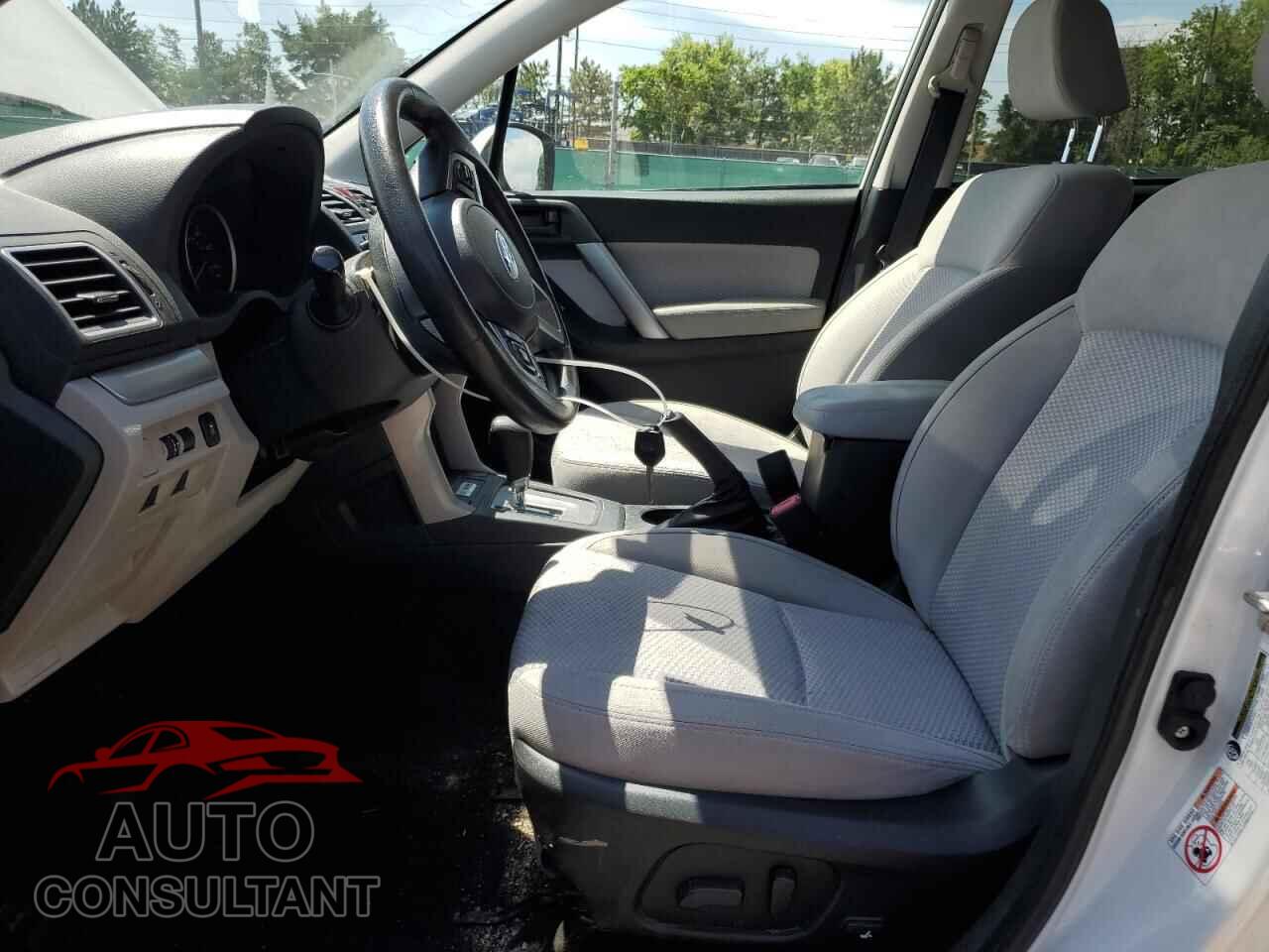 SUBARU FORESTER 2017 - JF2SJAEC1HH414028