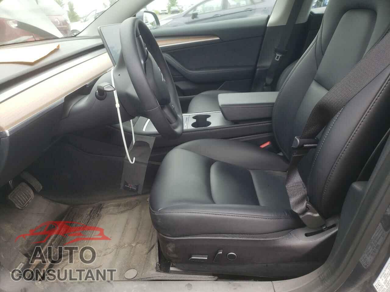 TESLA MODEL 3 2023 - 5YJ3E1EA0PF421203