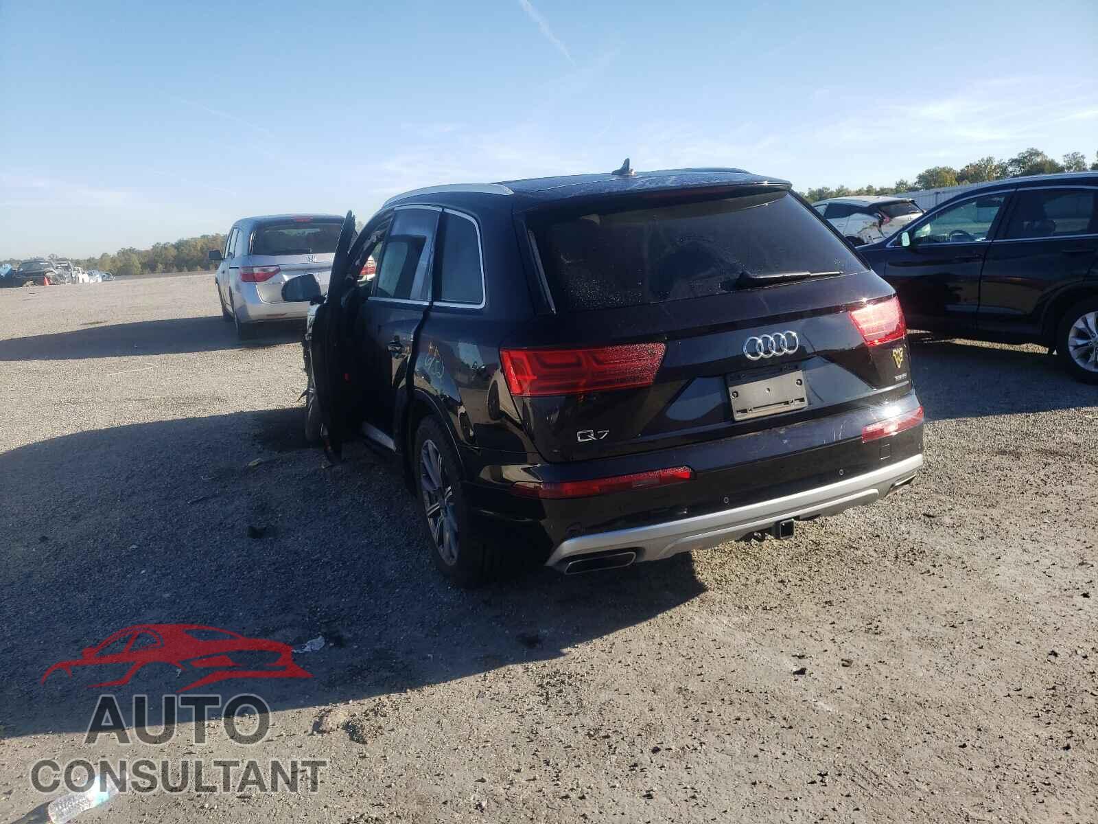 AUDI Q7 2018 - WA1LHAF76JD010729