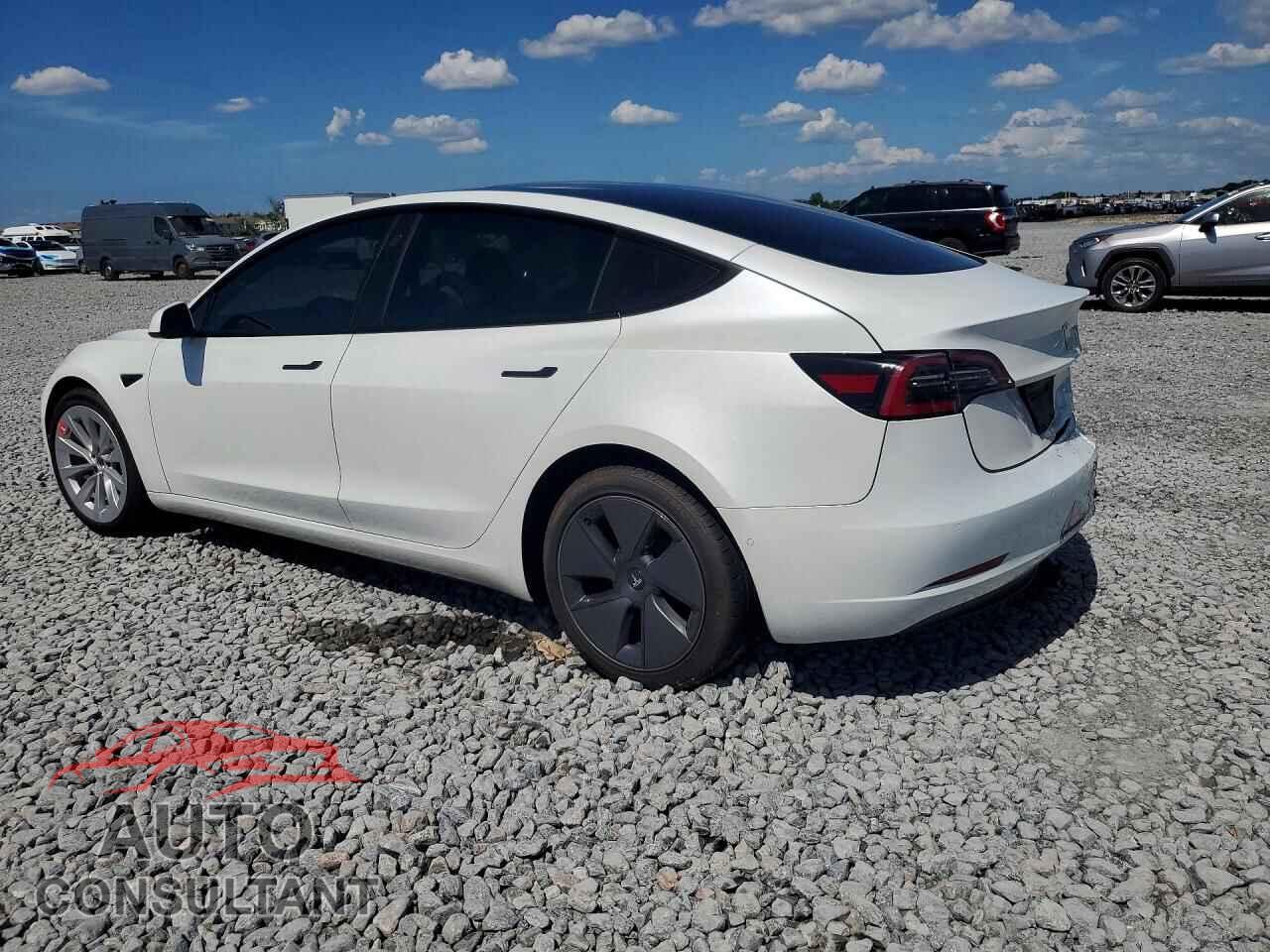 TESLA MODEL 3 2022 - 5YJ3E1EB4NF318839