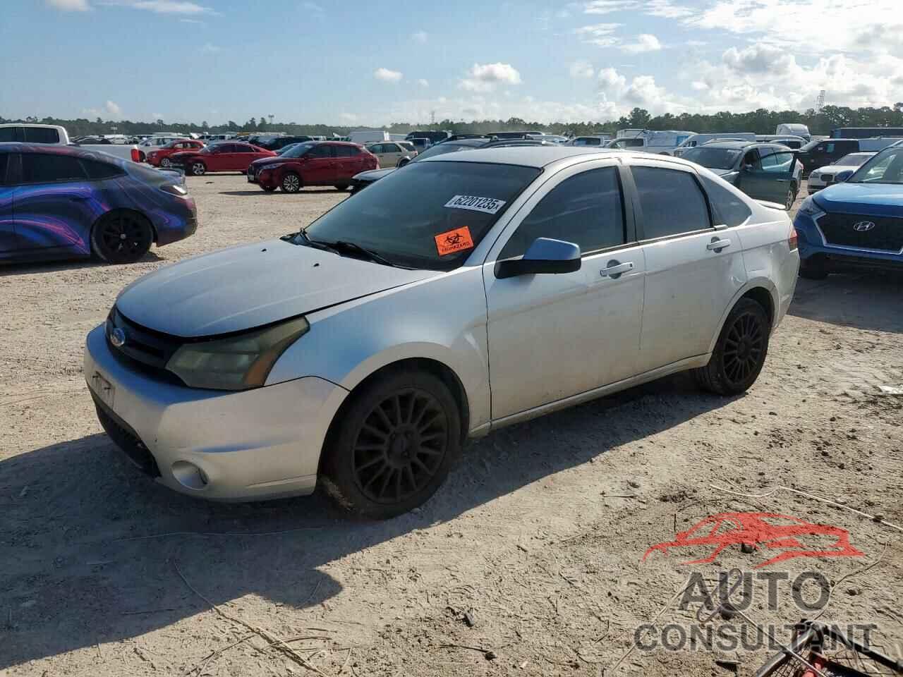 FORD FOCUS 2010 - 1FAHP3GN8AW114818