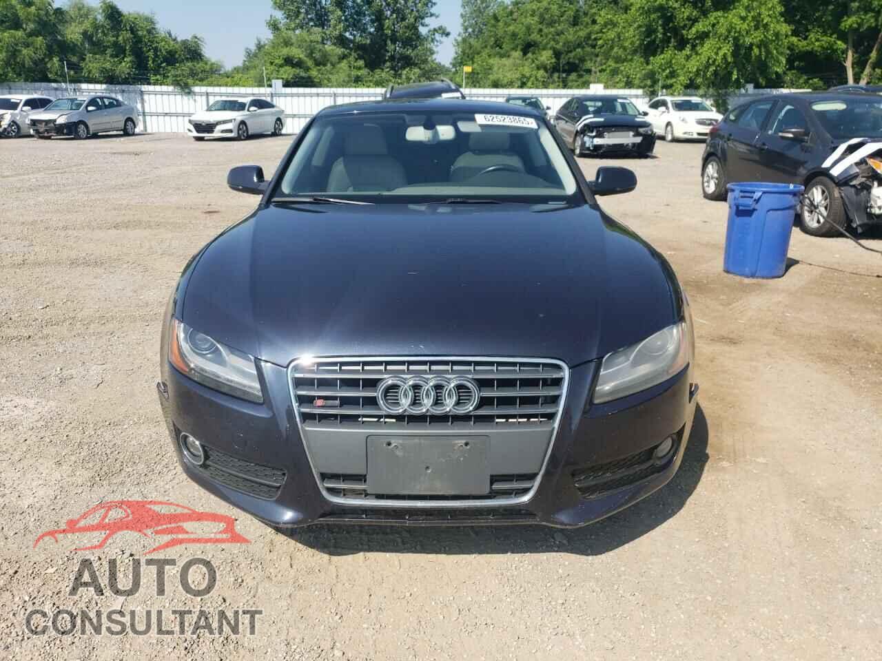 AUDI A5 2012 - WAULFBFR3CA004875