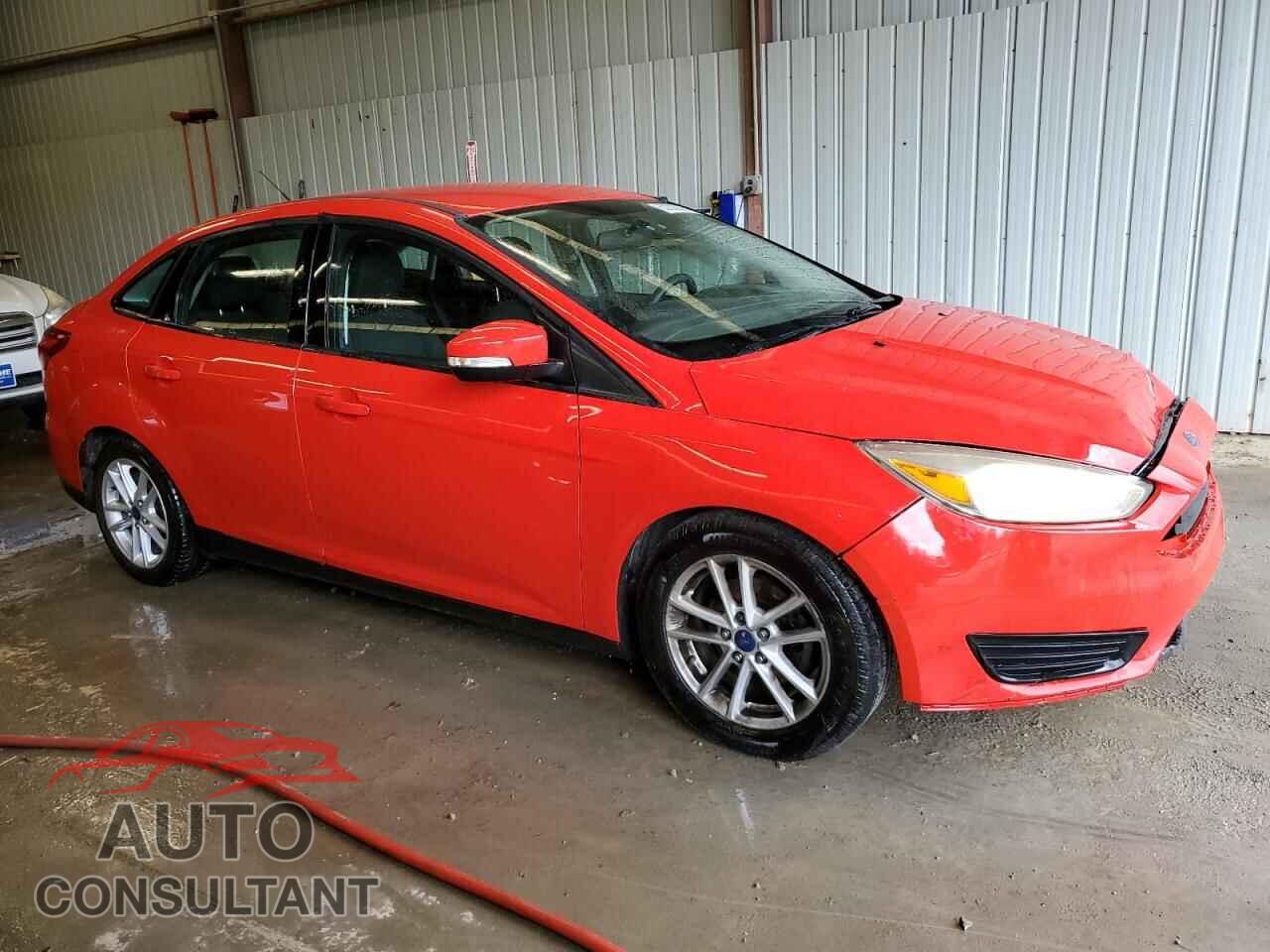 FORD FOCUS 2015 - 1FADP3F2XFL378993