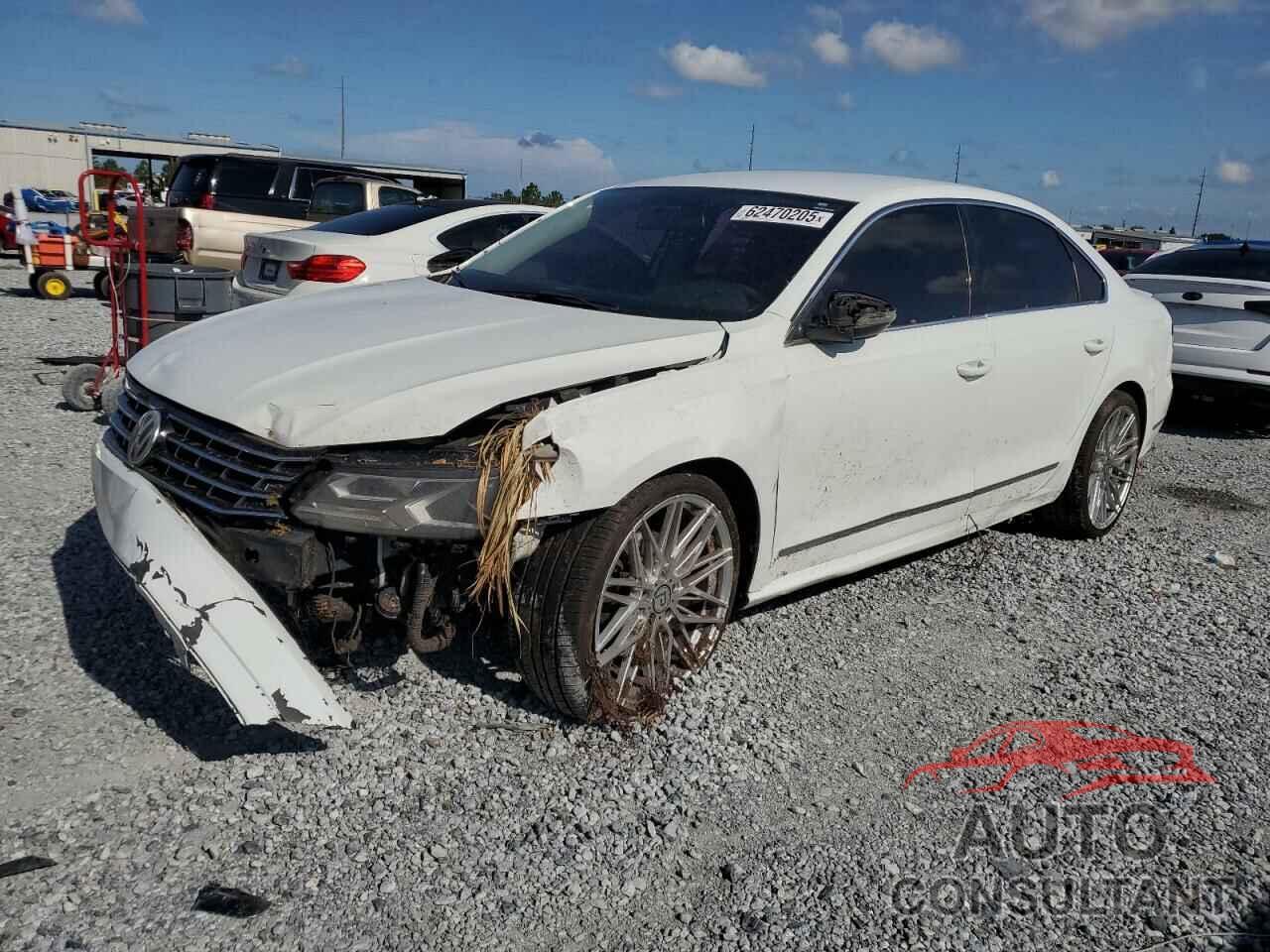 VOLKSWAGEN PASSAT 2017 - 1VWAT7A3XHC071582