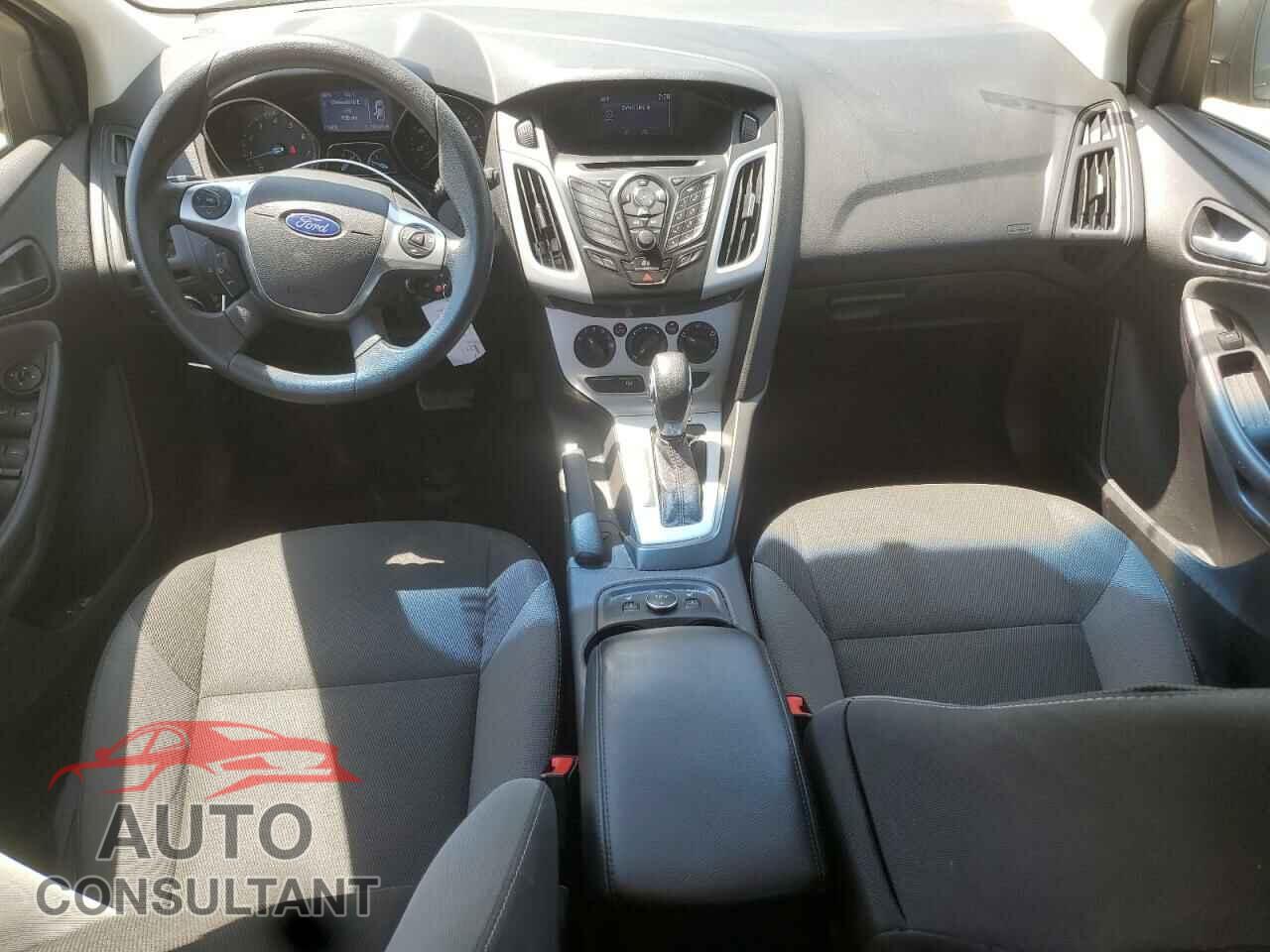 FORD FOCUS 2014 - 1FADP3K23EL365975
