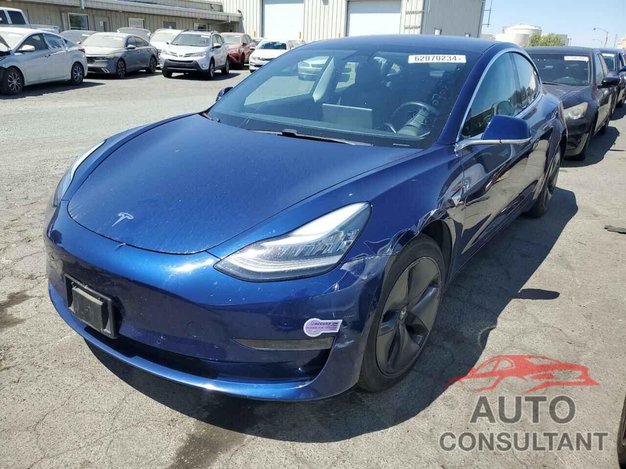 TESLA MODEL 3 2018 - 5YJ3E1EB2JF093718