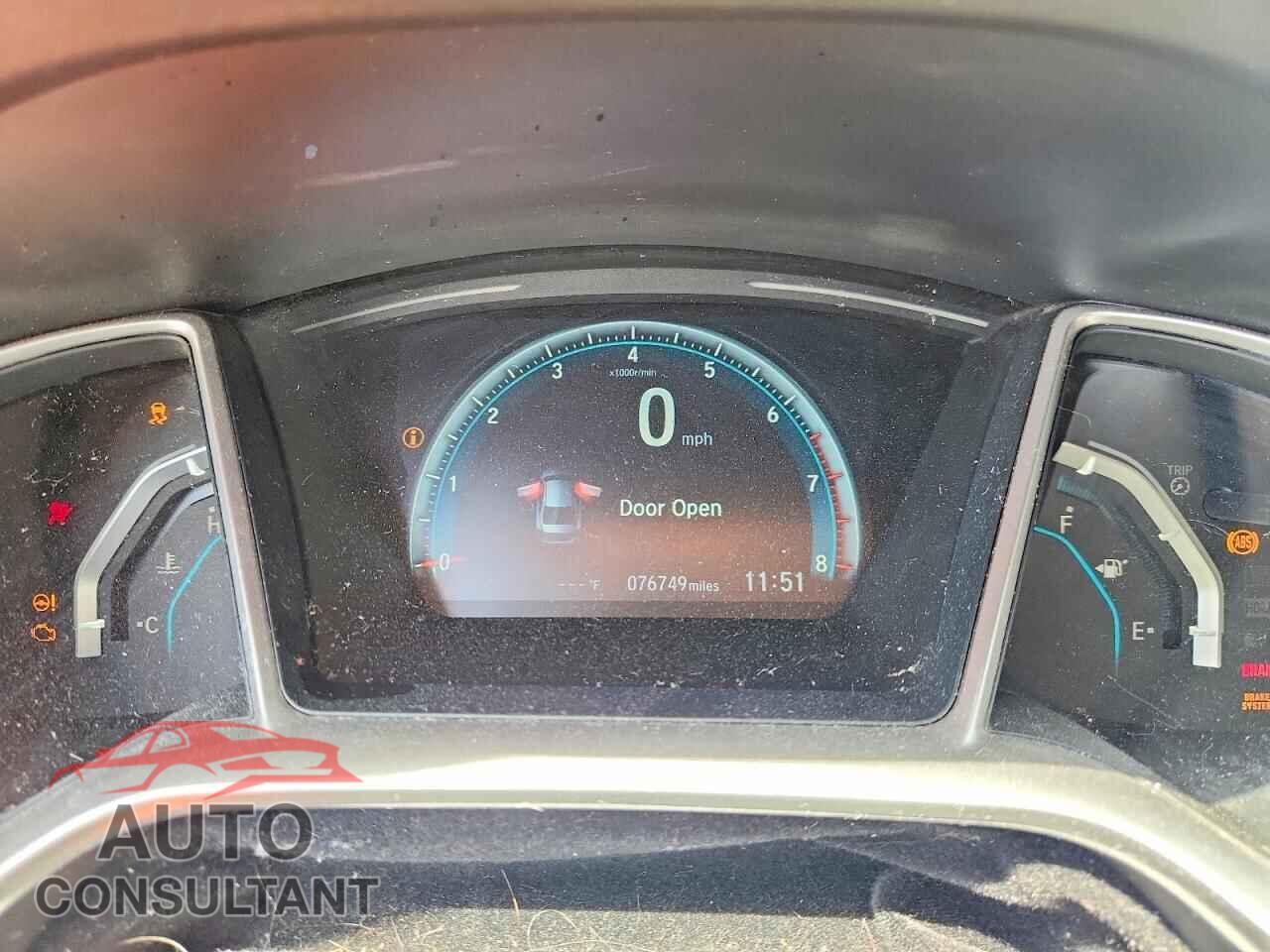 HONDA CIVIC 2018 - JHMFC1F34JX018078