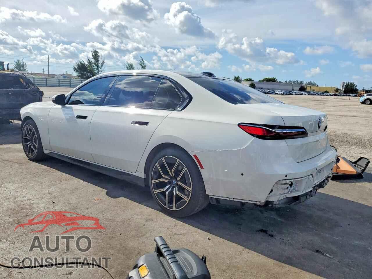 BMW 7 SERIES 2023 - WBA23EH01PCM76152
