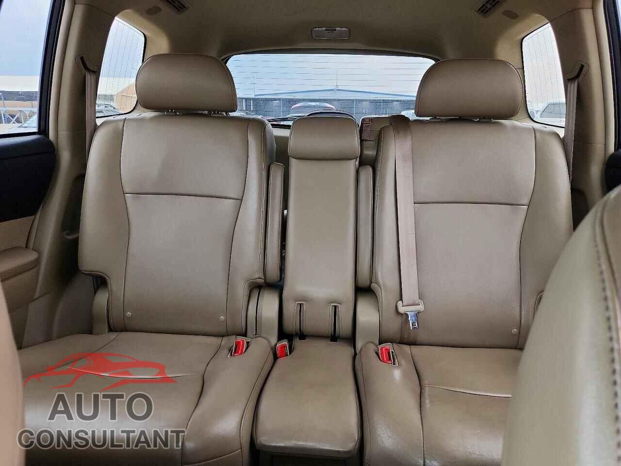 TOYOTA HIGHLANDER 2013 - 5TDBK3EH8DS186859