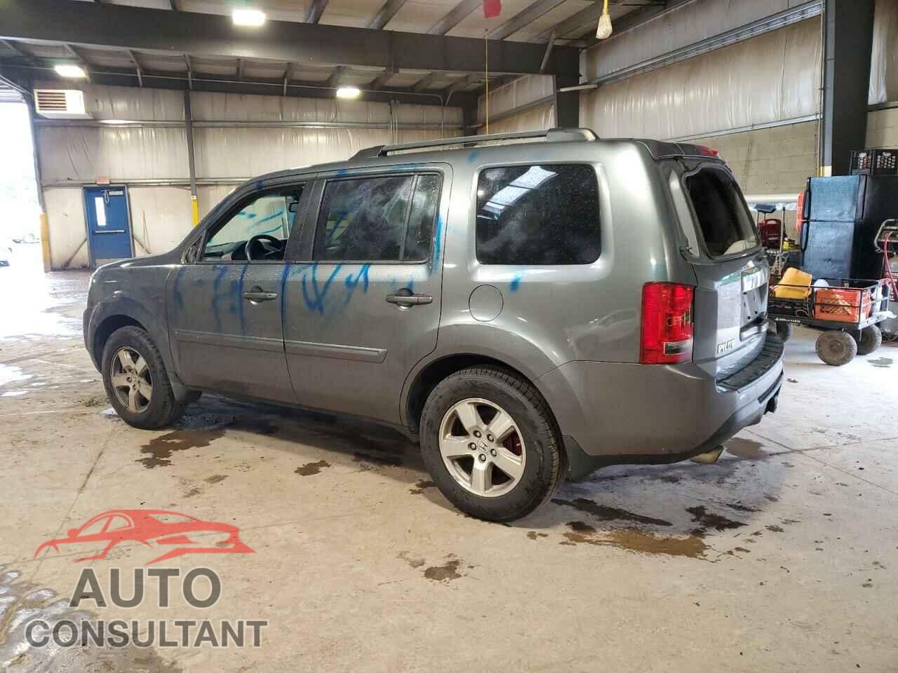 HONDA PILOT 2011 - 5FNYF4H6XBB029866