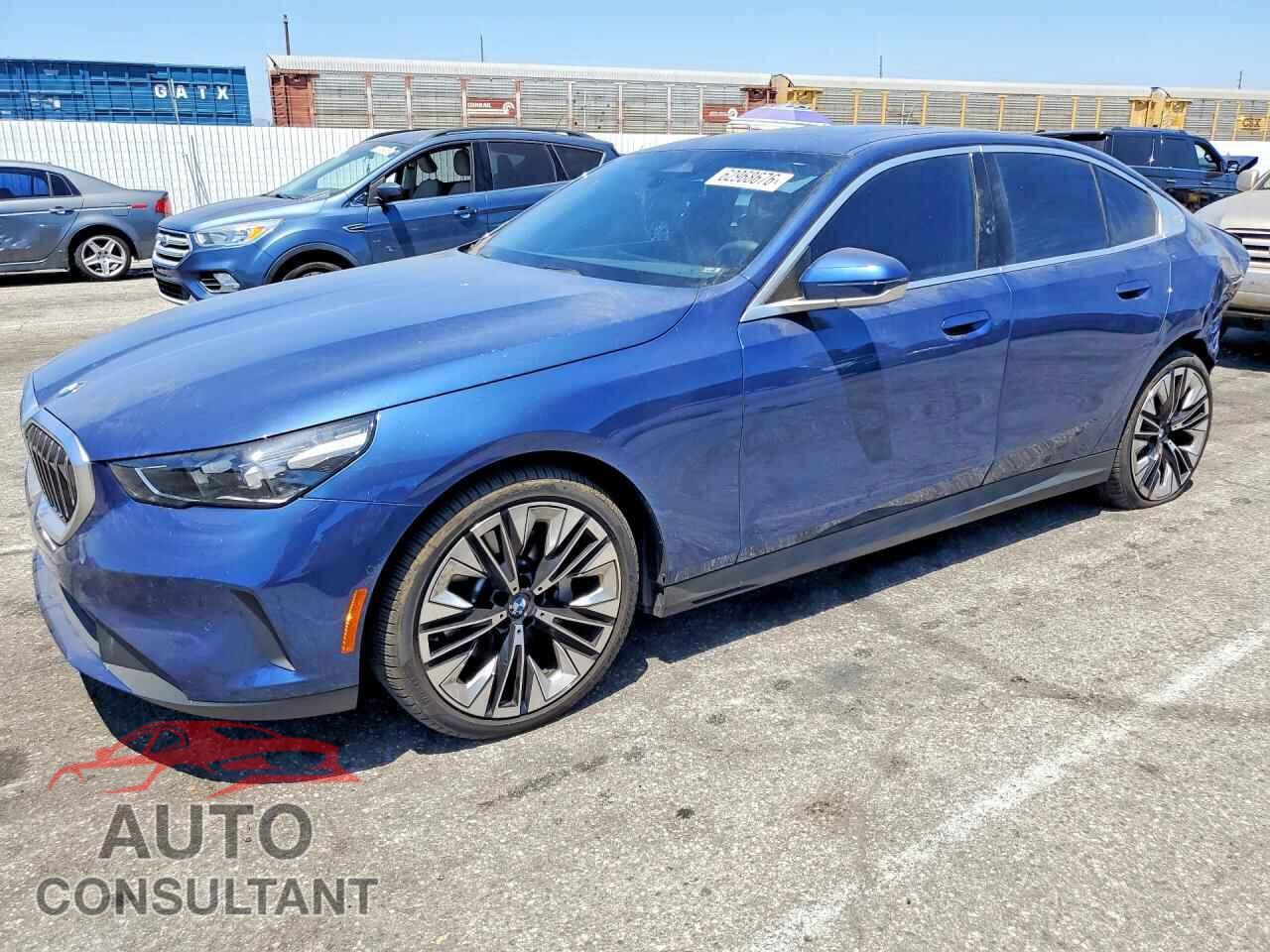 BMW 5 SERIES 2024 - WBA53FJ09RCS85076