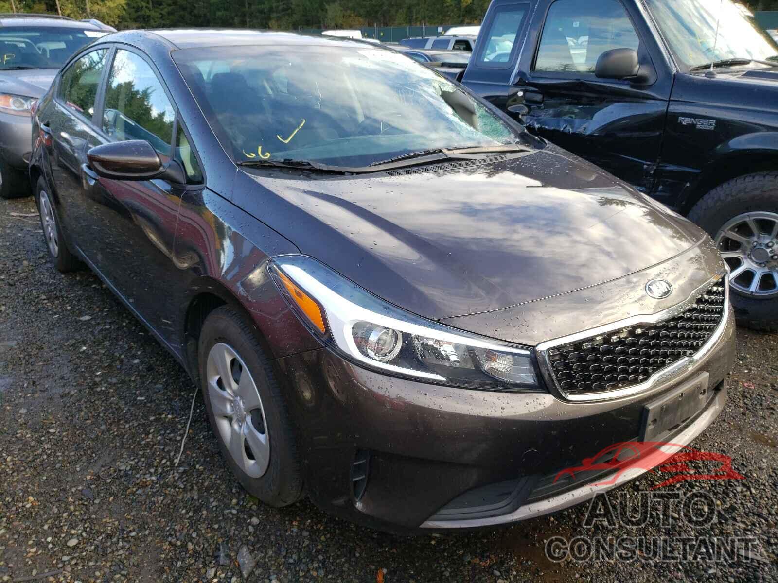 KIA FORTE 2018 - 3KPFK4A75JE212196