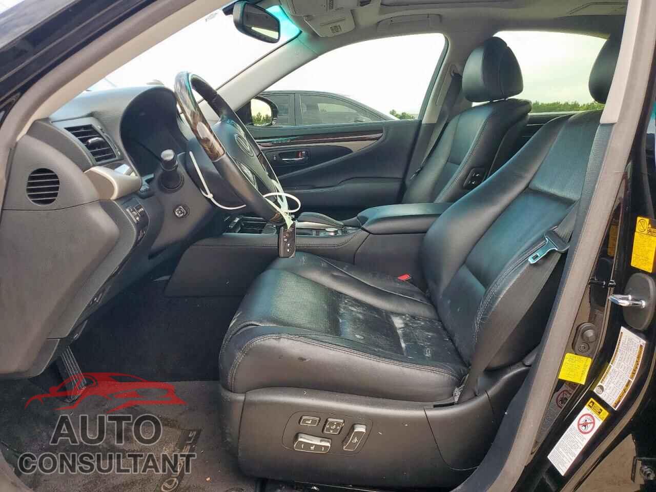 LEXUS LS460 2013 - JTHBL5EF3D5114947
