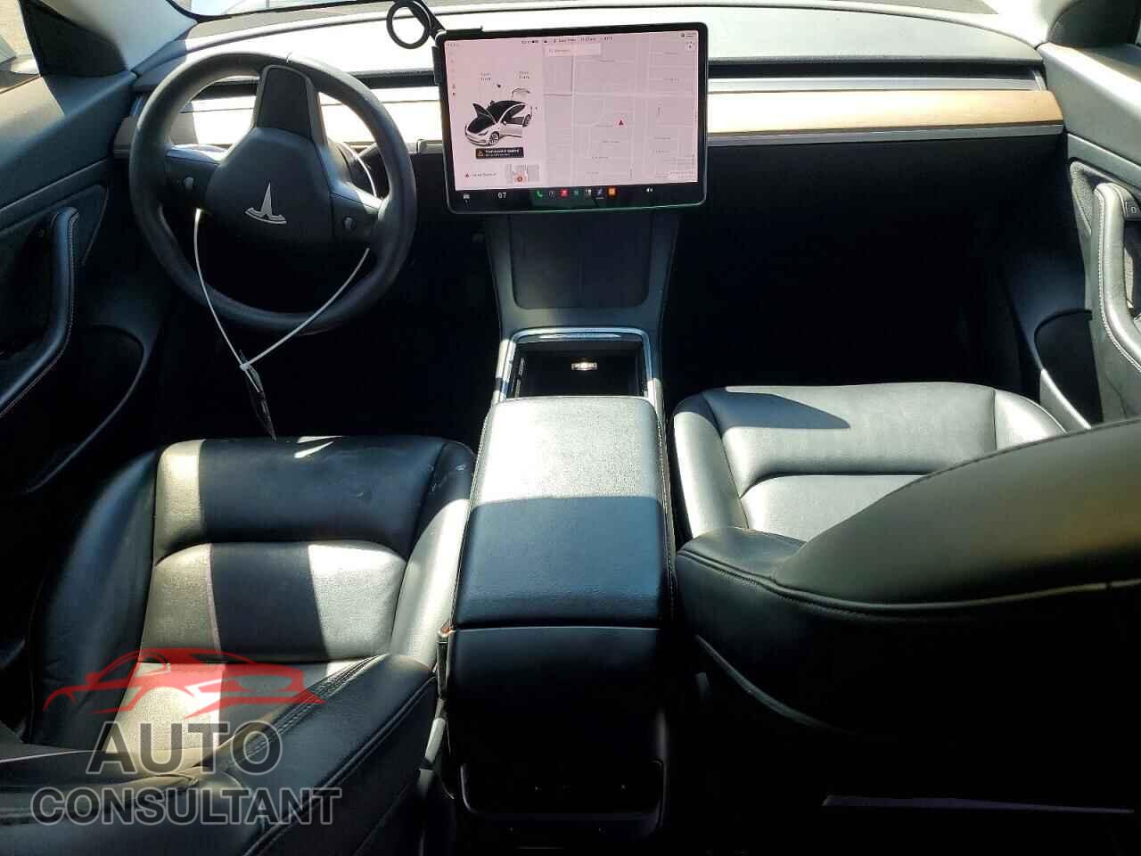 TESLA MODEL 3 2021 - 5YJ3E1EA0MF921969