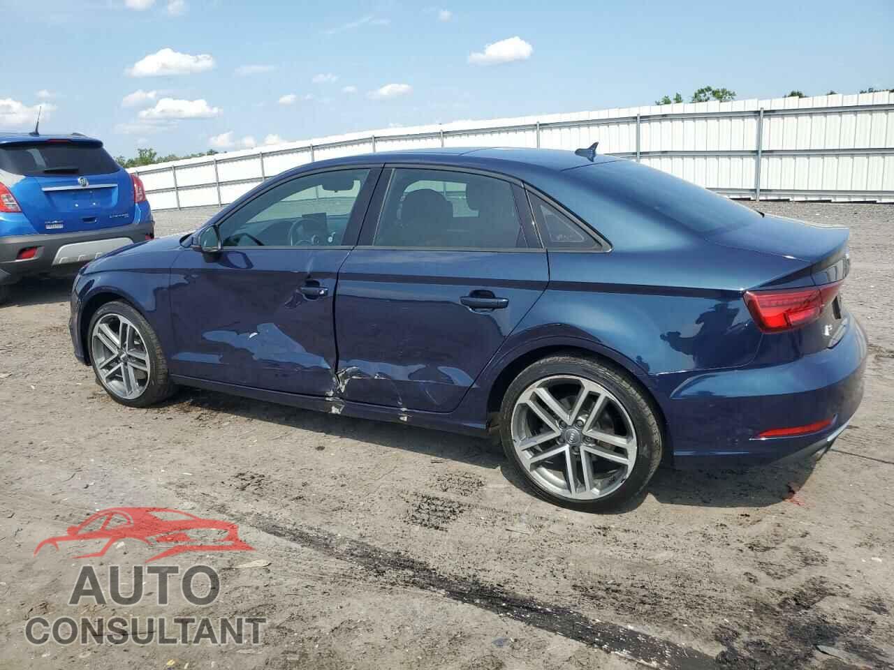 AUDI A3 2017 - WAUAUGFF5H1028229