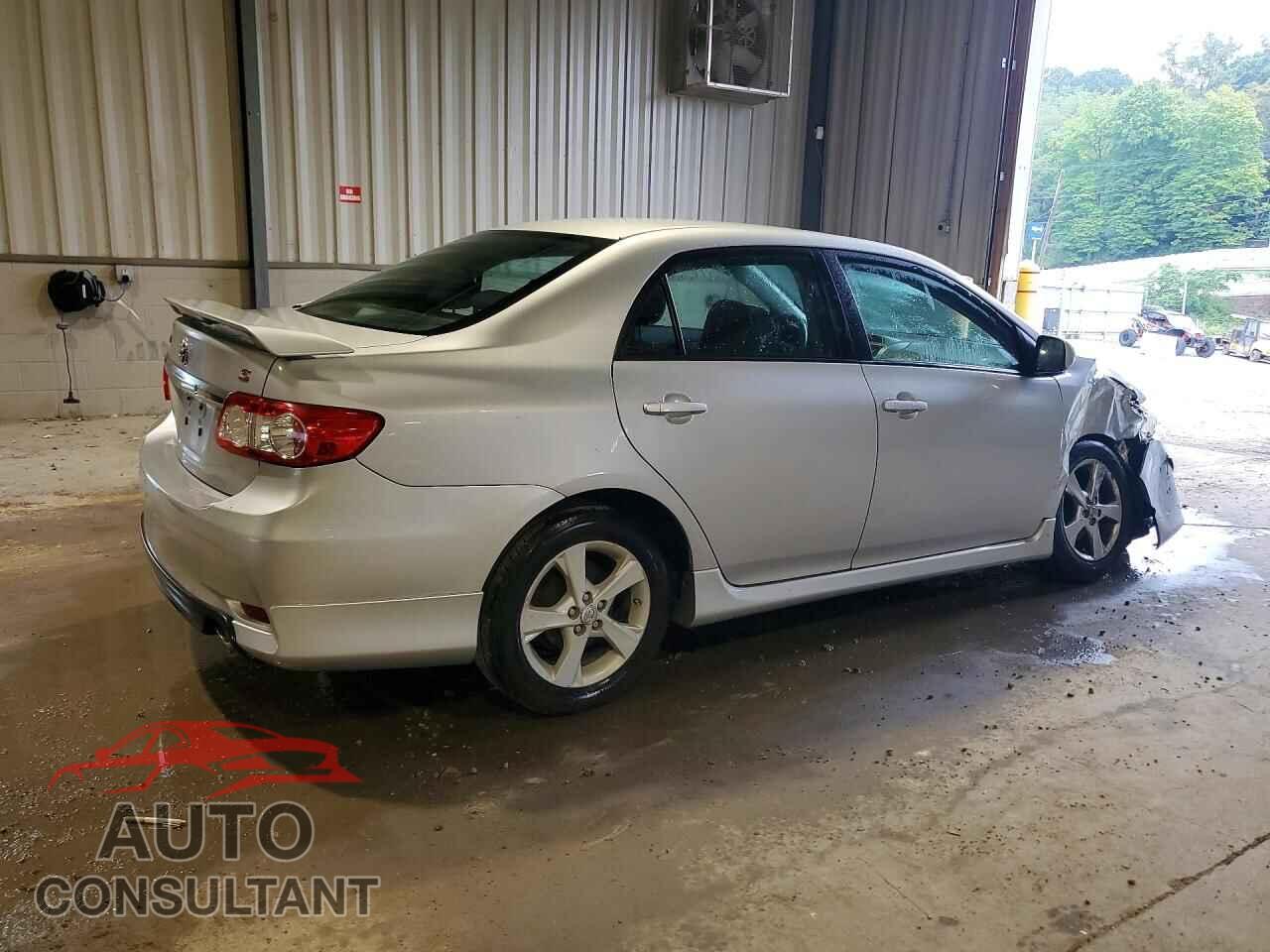 TOYOTA COROLLA 2012 - 2T1BU4EE9CC805076