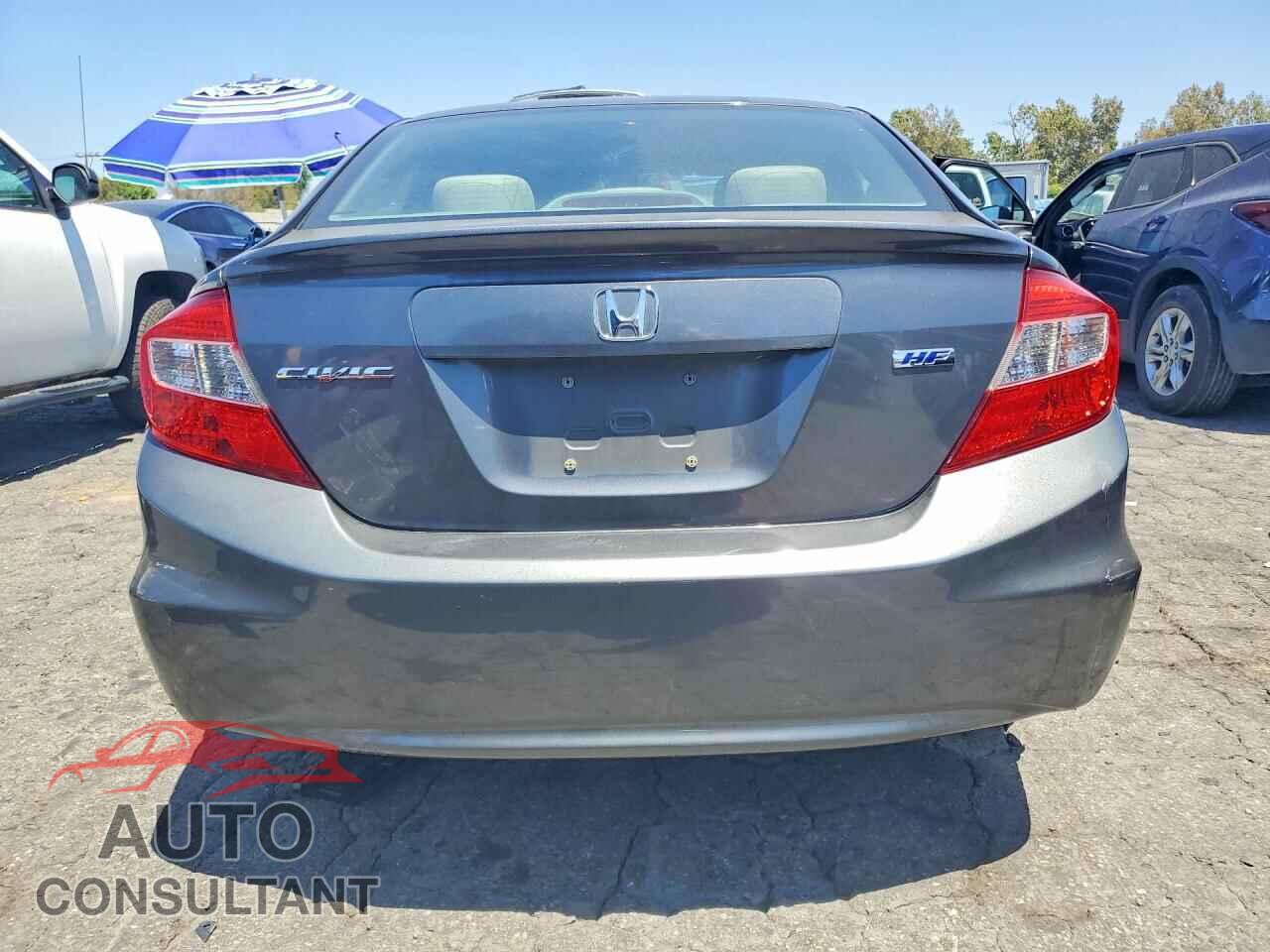 HONDA CIVIC 2012 - 2HGFB2F60CH522740