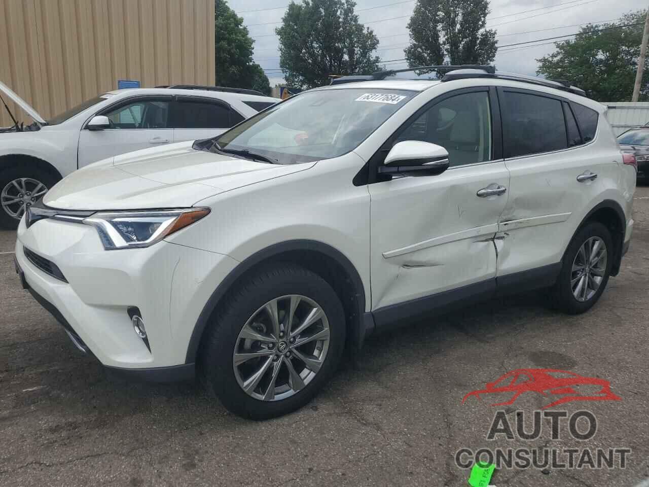 TOYOTA RAV4 2018 - JTMDFREV6JJ205522