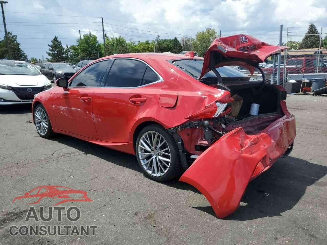 LEXUS IS 2018 - JTHC81D25J5028113