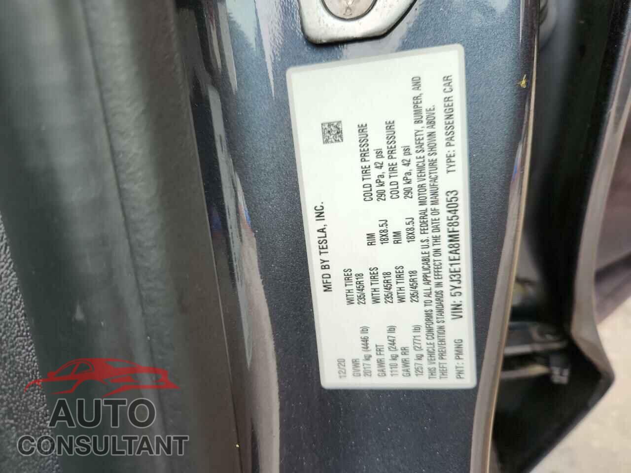 TESLA MODEL 3 2021 - 5YJ3E1EA8MF854053