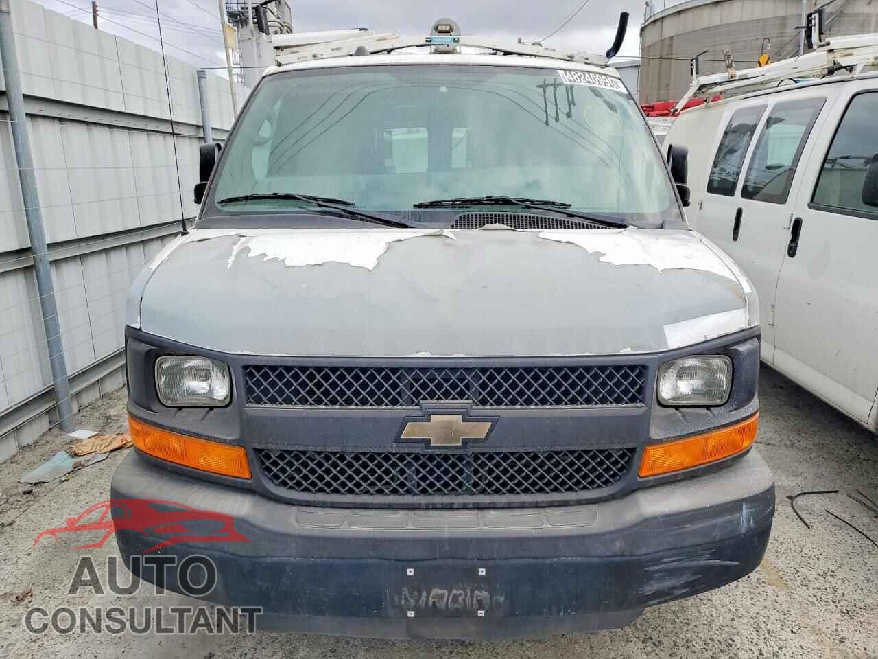 CHEVROLET EXPRESS 2012 - 1GCWGFCB2C1124954