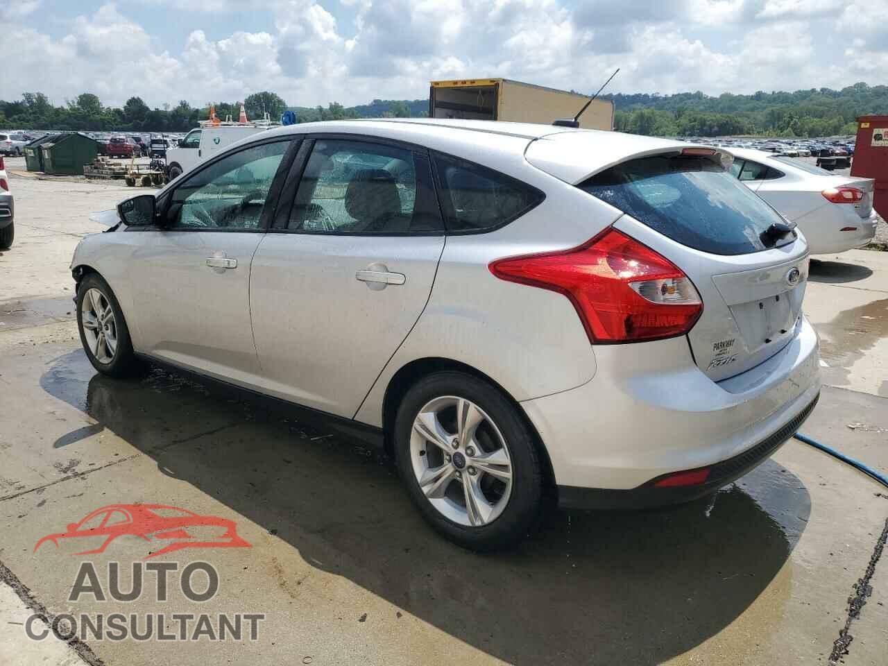 FORD FOCUS 2014 - 1FADP3K21EL323188