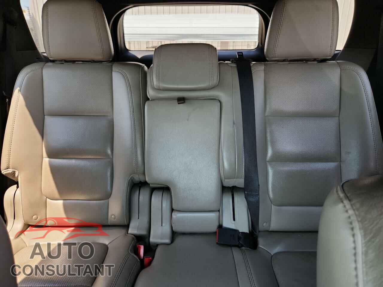 FORD EXPLORER 2013 - 1FM5K7F82DGB60816