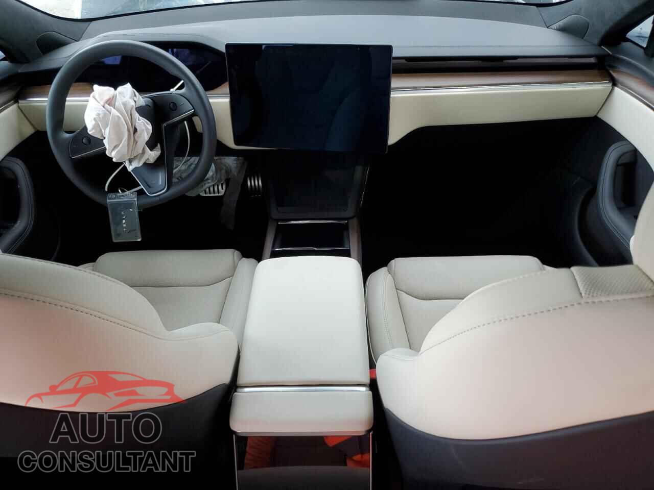 TESLA MODEL S 2024 - 5YJSA1E57RF533784