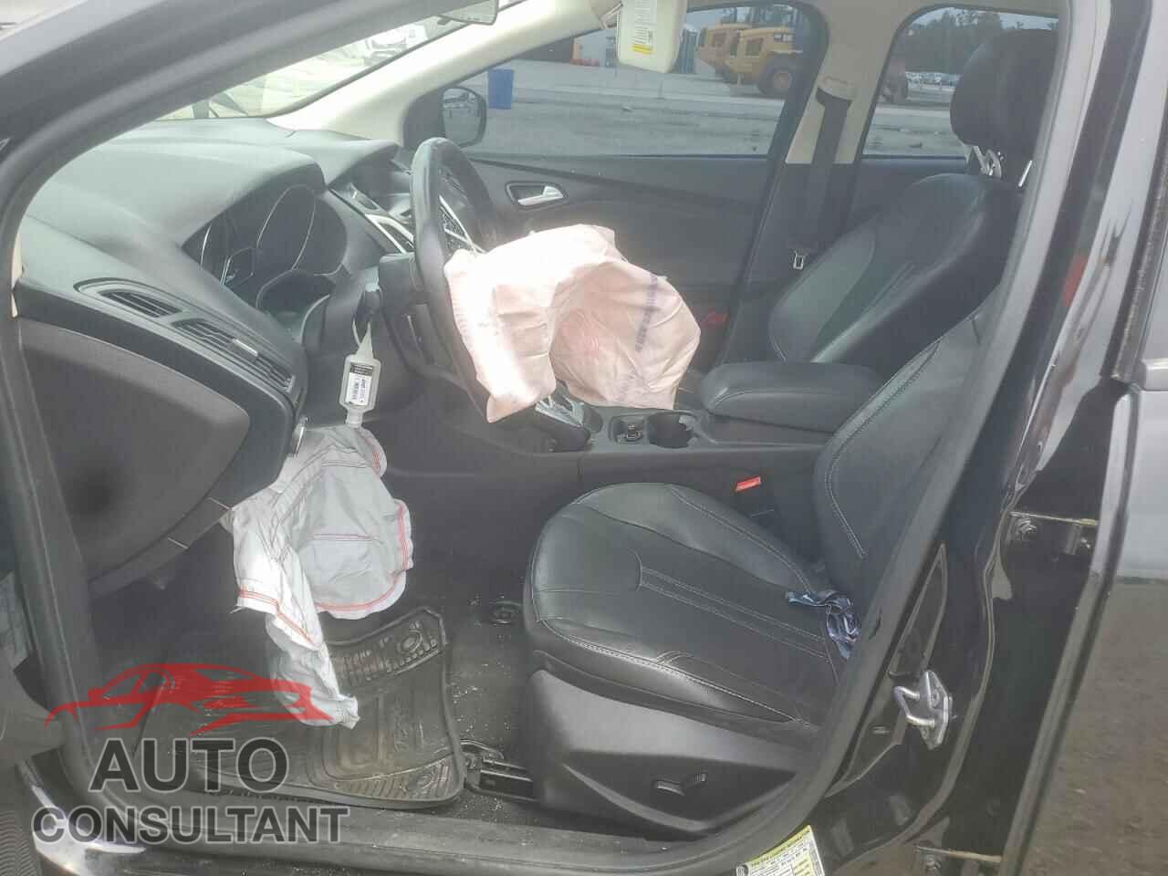 FORD FOCUS 2013 - 1FADP3K22DL174465