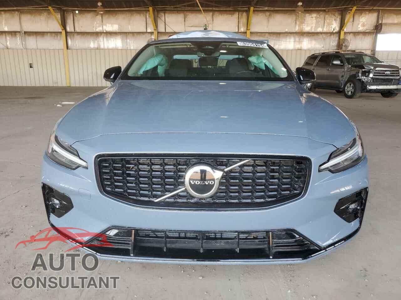 VOLVO S60 CORE 2024 - 7JRL12TK6RG319640