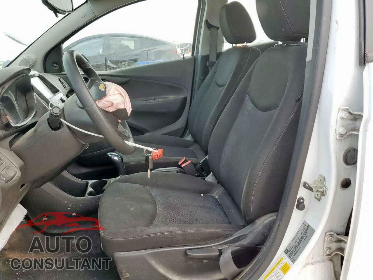 CHEVROLET SPARK 2017 - KL8CB6SA2HC755458