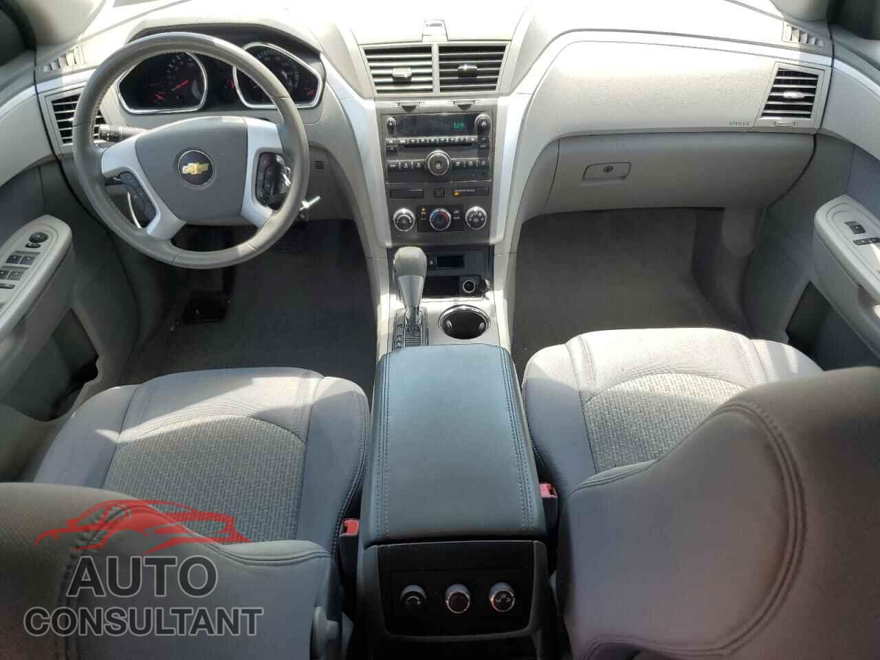 CHEVROLET TRAVERSE 2011 - 1GNKVFED8BJ412776