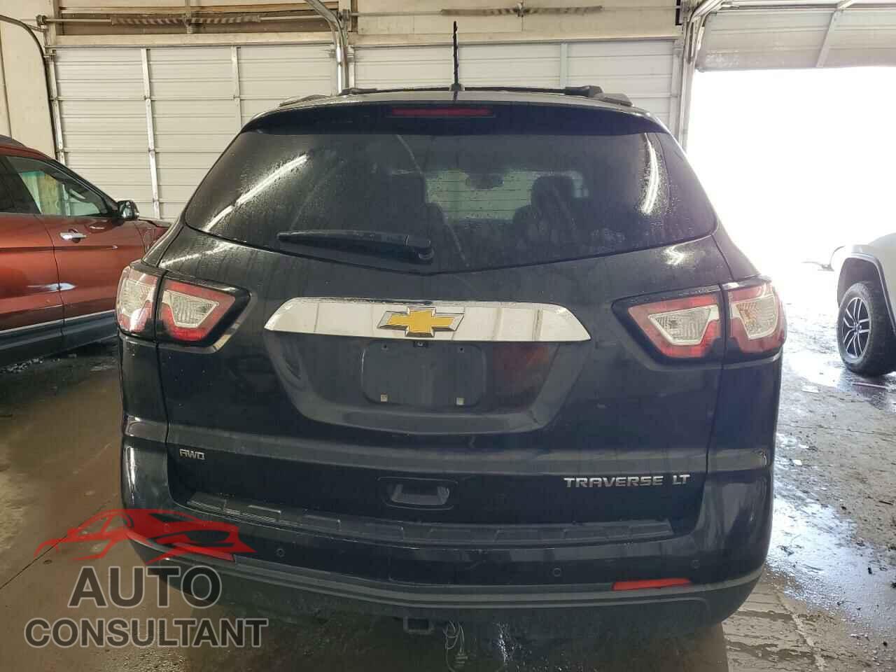 CHEVROLET TRAVERSE 2014 - 1GNKVHKD2EJ214568