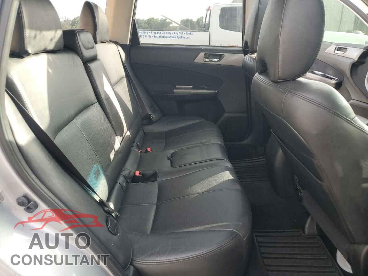 SUBARU FORESTER 2013 - JF2SHAEC3DH414554
