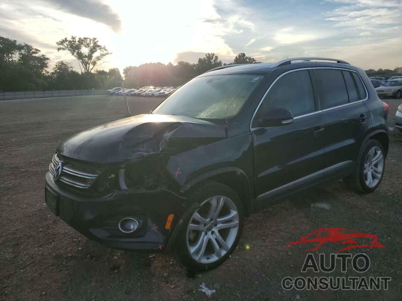 VOLKSWAGEN TIGUAN 2016 - WVGAV7AX4GW582195