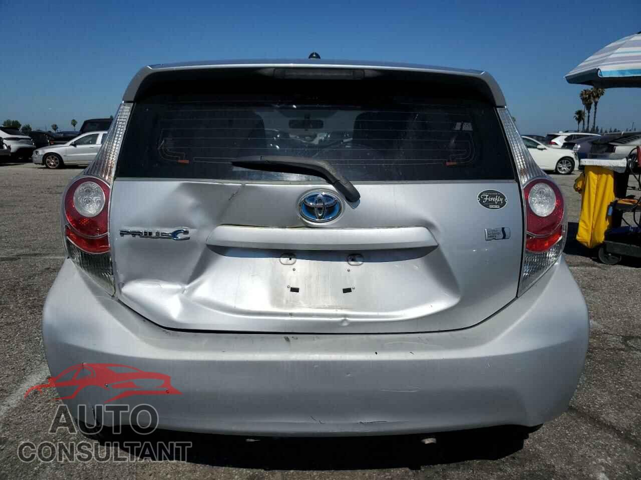 TOYOTA PRIUS 2014 - JTDKDTB37E1073535