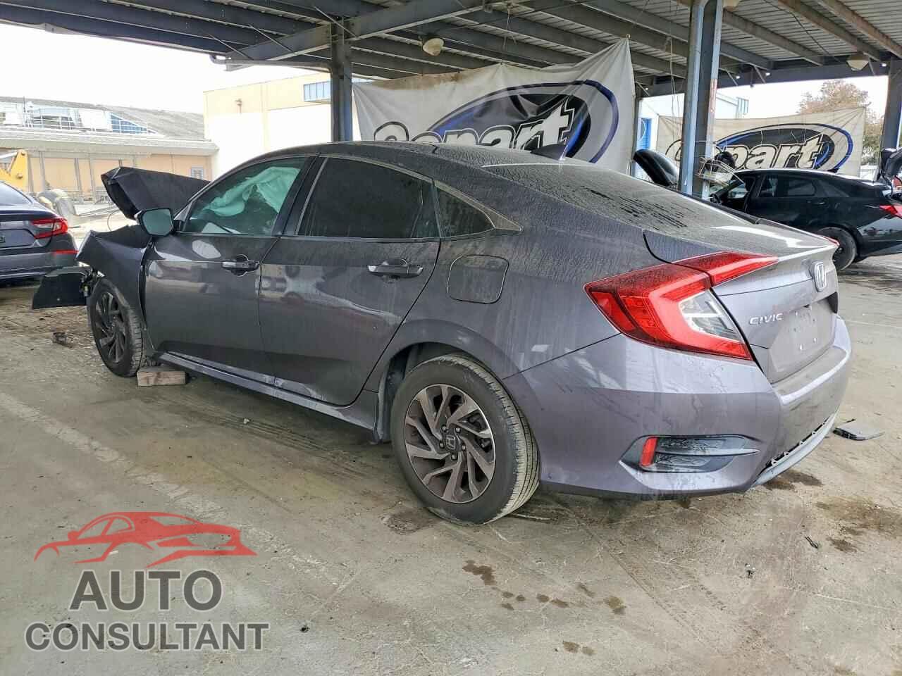 HONDA CIVIC 2018 - 2HGFC2F74JH593491