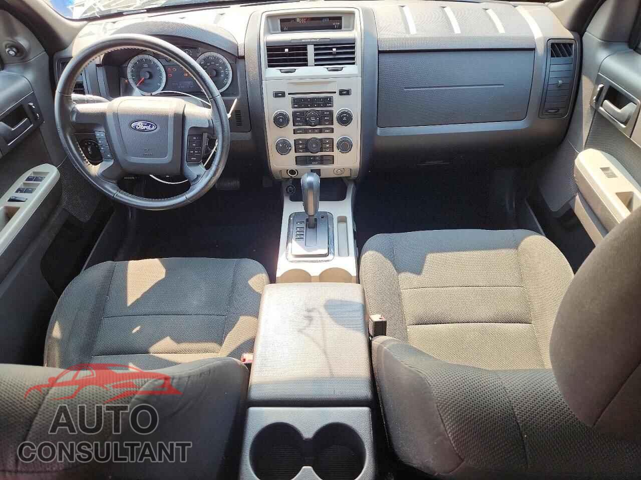 FORD ESCAPE 2010 - 1FMCU0D79AKA94809